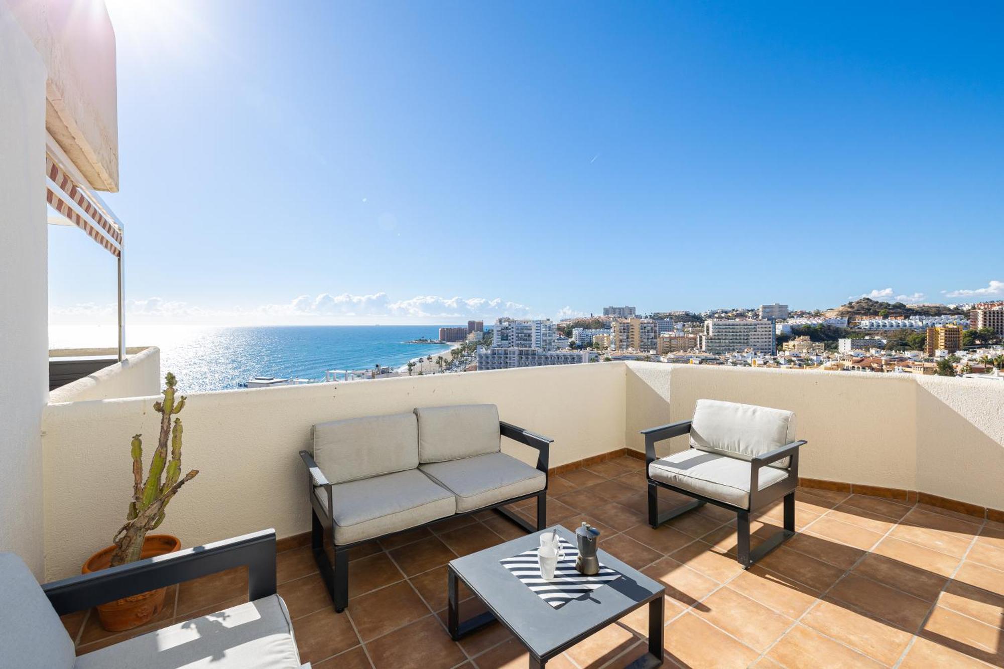 Holidays2Benal Beach Terraza Solarium Benalmadena Bagian luar foto