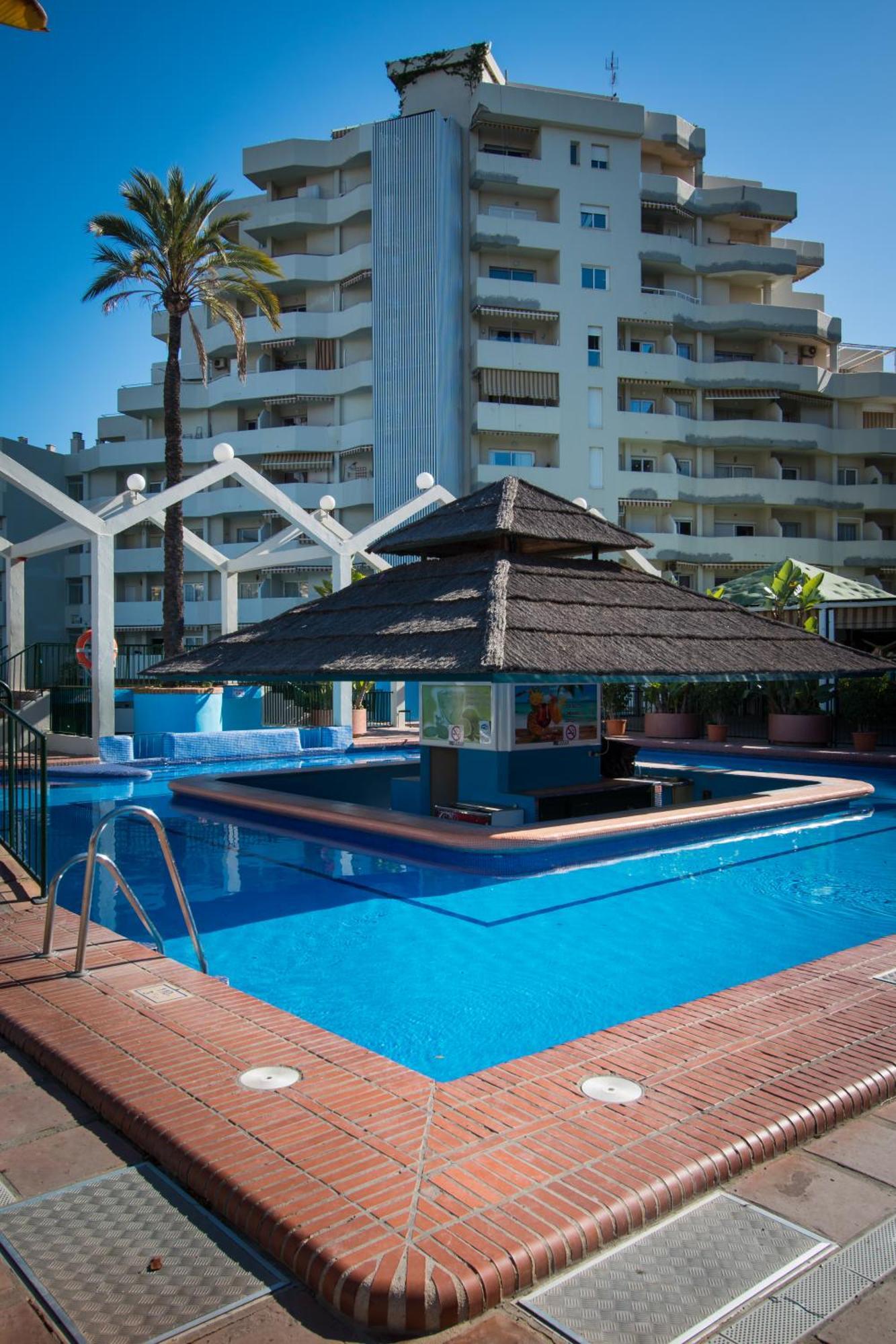 Holidays2Benal Beach Terraza Solarium Benalmadena Bagian luar foto