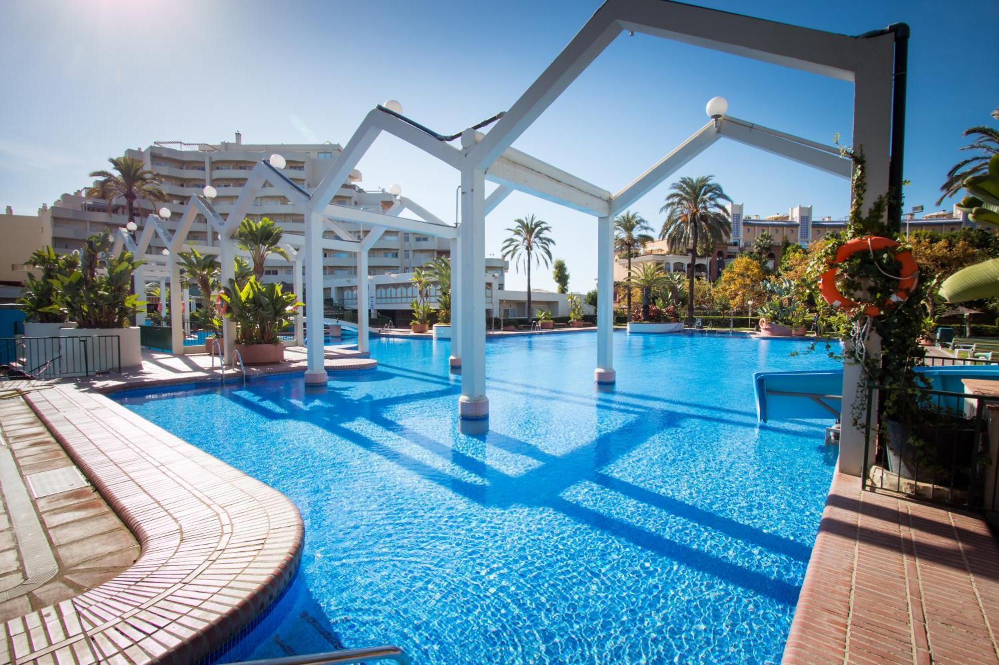 Holidays2Benal Beach Terraza Solarium Benalmadena Bagian luar foto