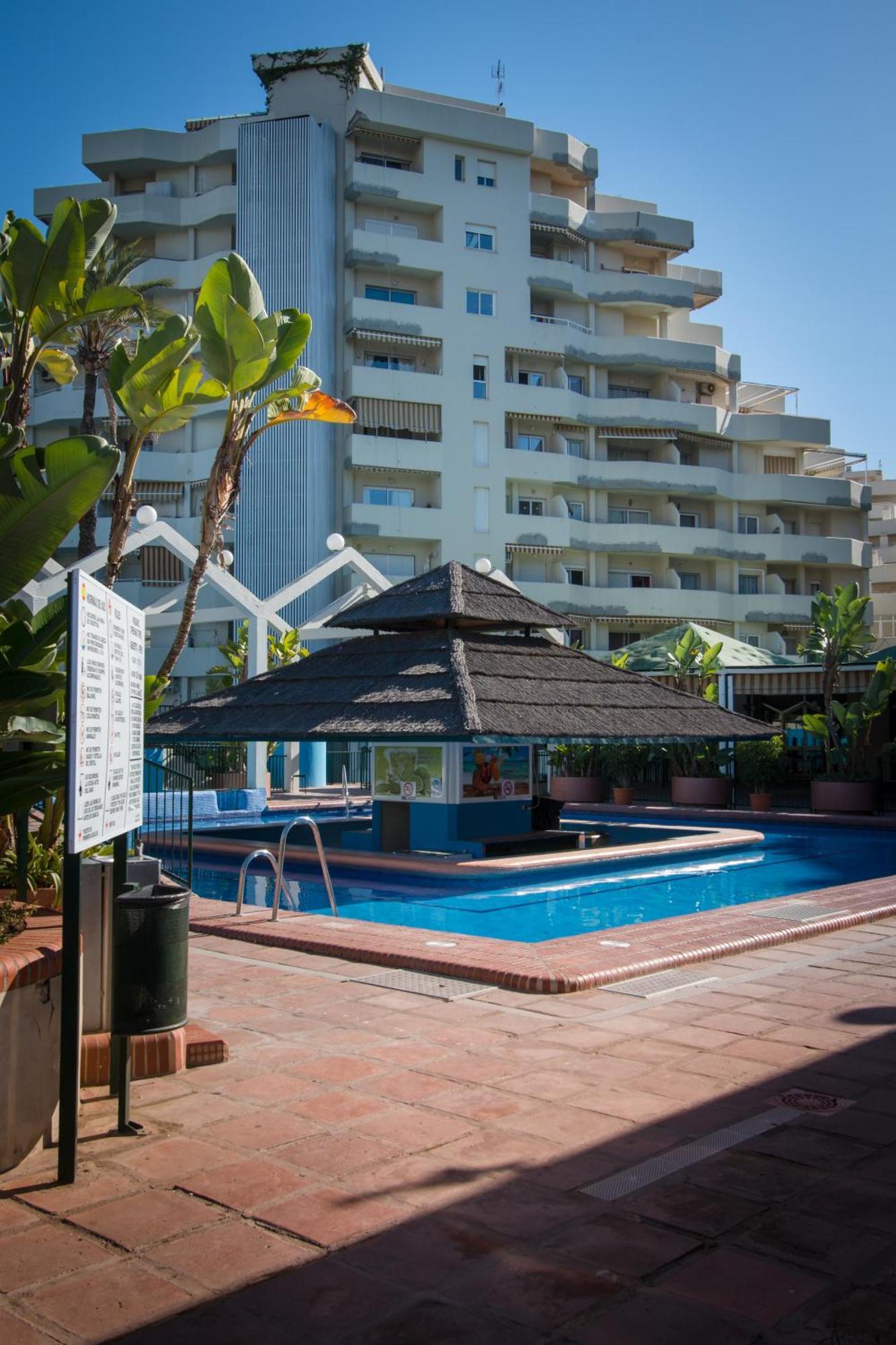 Holidays2Benal Beach Terraza Solarium Benalmadena Bagian luar foto